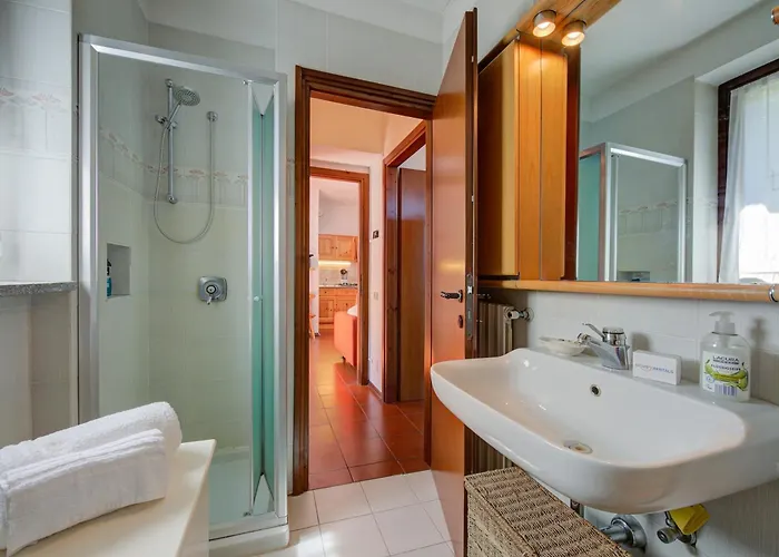 Charming Magognino Hills View - Happy Apartament Stresa